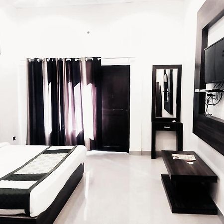 Hotel Green Park Нейнитал Екстериор снимка